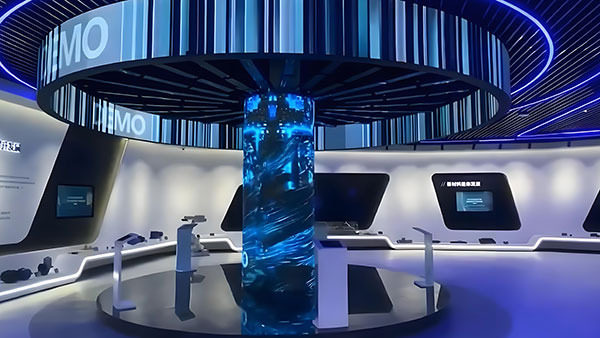 解构常规，异形屏重新定义展厅美学新范