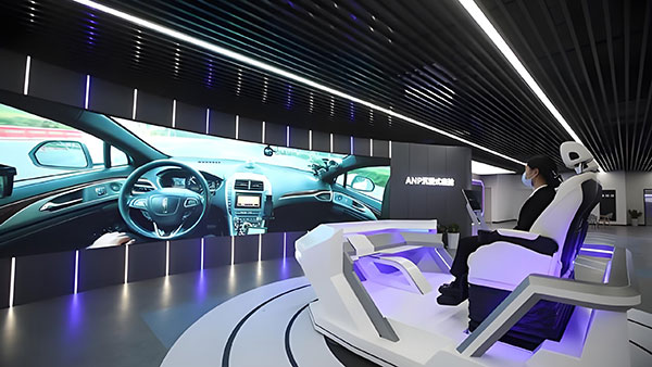模拟驾驶系统实现展厅智能化互动