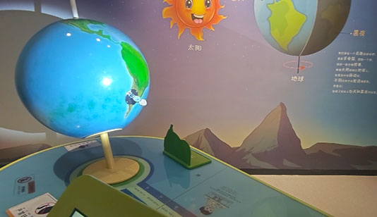 白天和黑夜互动装置_展厅多媒体项目导览图1
