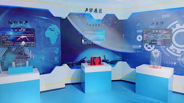 数字化走进校园，推动科技馆创新实践