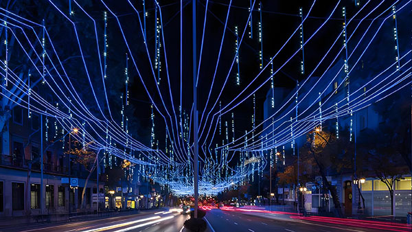 视觉艺术如何提升展厅的沉浸体验？