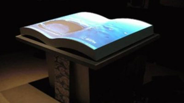 从触屏到感应，交互式翻书机是如何工作？