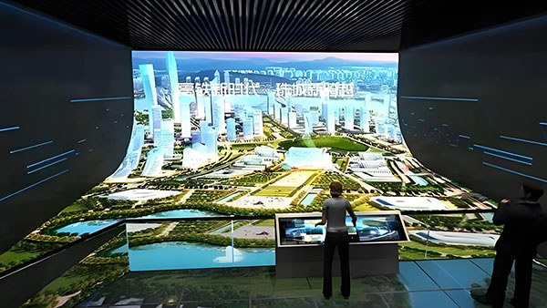 二折幕沙盘如何动态讲述空间故事？