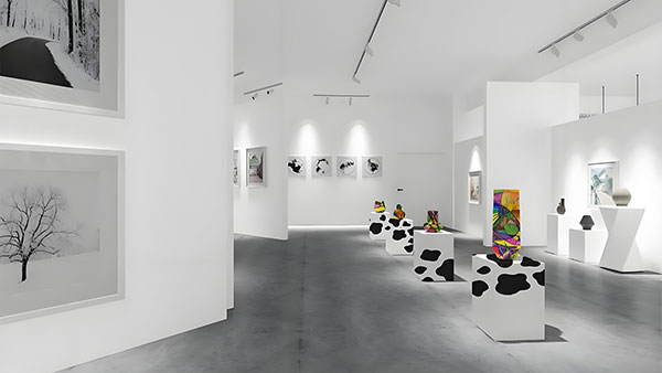 校史馆中，多媒体展项应如何选用？