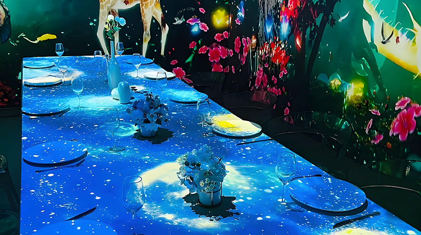 沉浸式餐桌投影