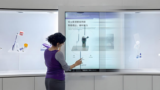 清洁用品互动滑轨透明柜